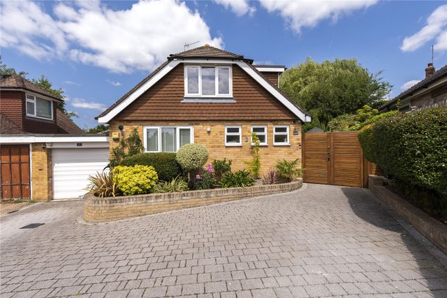 3 bedroom link detached house for sale