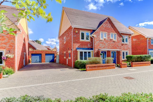 Robertson Place, Buckinghamshire HP11 3 bed semi