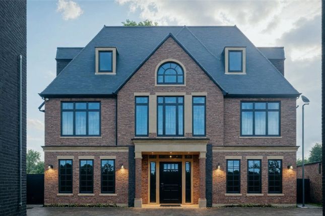 Barnet Road, Barnet, EN5 5 bed detached house for sale