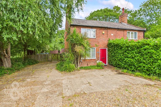 Norwich Road, Ditchingham, Bungay 2 bed semi