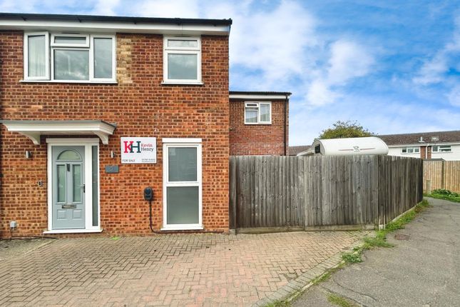 4 bedroom end of terrace house for sale