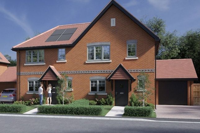 2 bedroom semi-detached house for sale