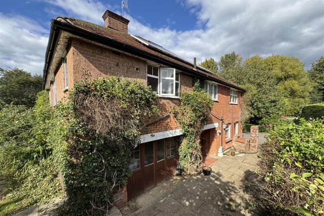 Witley, Godalming 4 bed detached house for sale