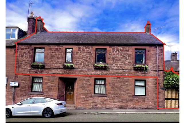 2 bed flat