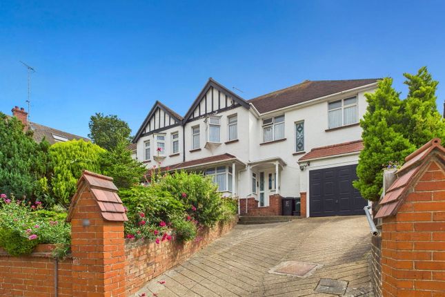 Goldstone Crescent, Hove, BN3 6LR 4 bed semi