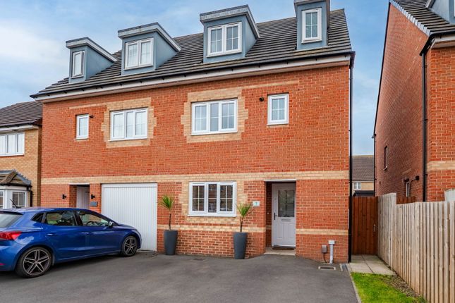 4 bedroom semi-detached house for sale