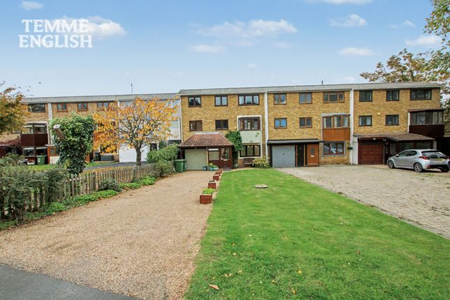 4 bed terraced house