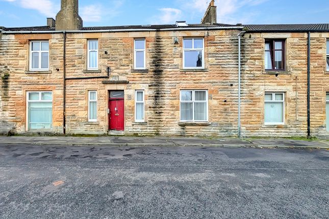 3 bedroom flat for sale