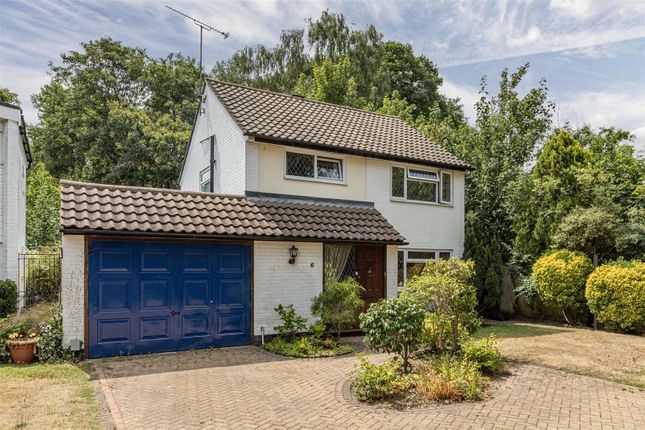 Weyside Close, West Byfleet KT14 2 bed detached house for sale