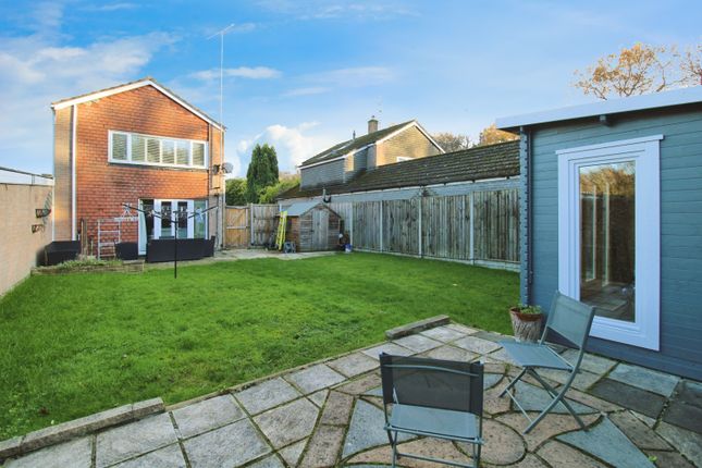 3 bed detached house