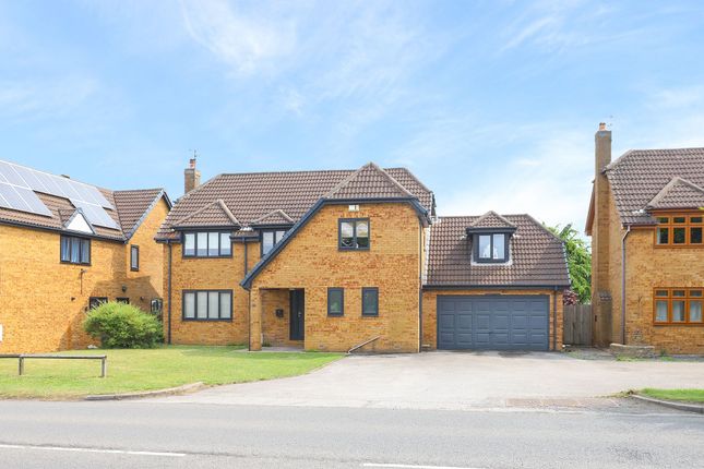 Mansfield Road, Chesterfield S43 5 bed detached house for sale