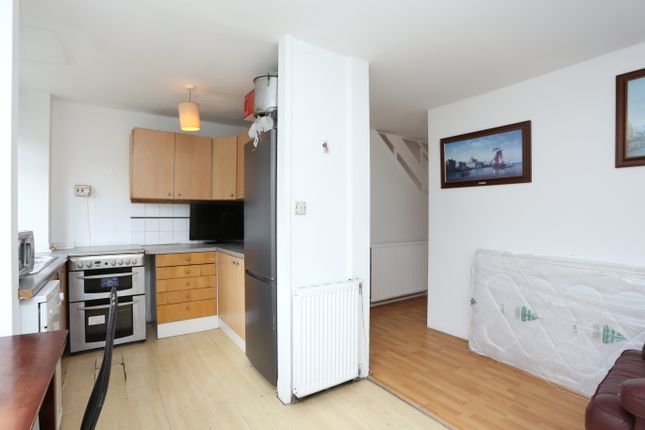 5 bedroom terraced house for sale