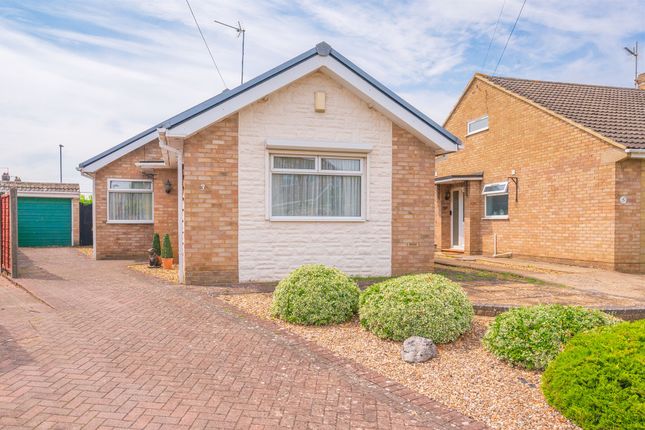 2 bed detached bungalow