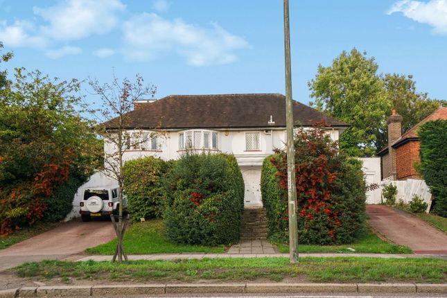 Watford Way, London NW7 7 bed detached house for sale