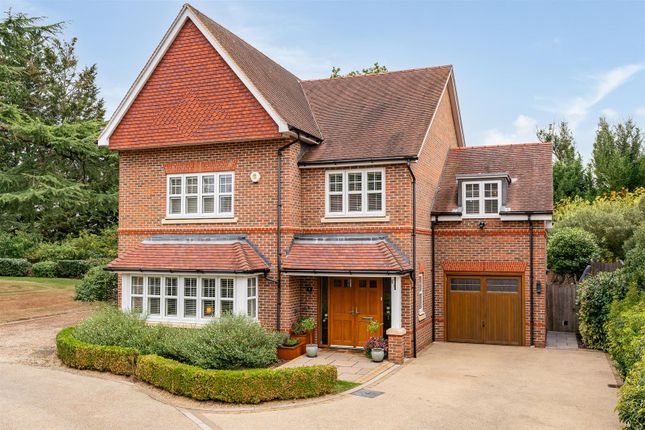 Reeves Court, Welwyn 5 bed detached house for sale