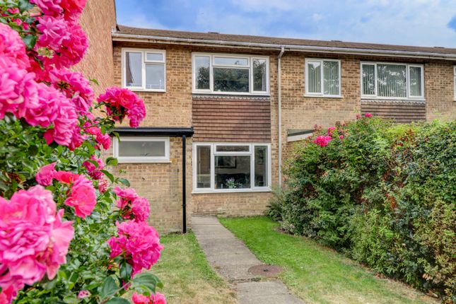 Gorse Walk, High Wycombe HP15 3 bed terraced house for sale
