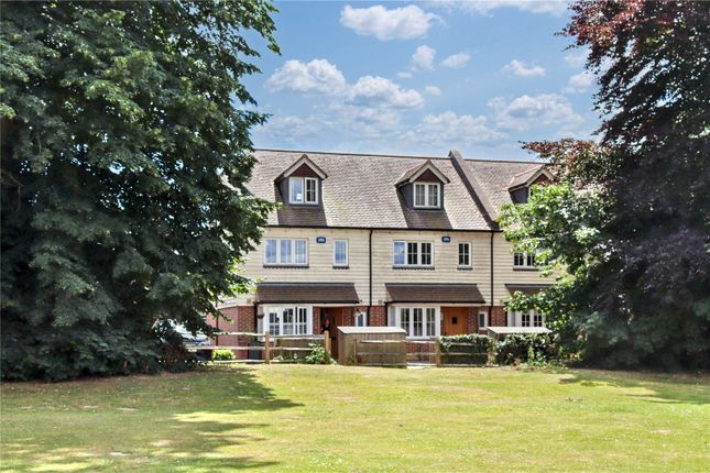 4 bedroom end of terrace house for sale