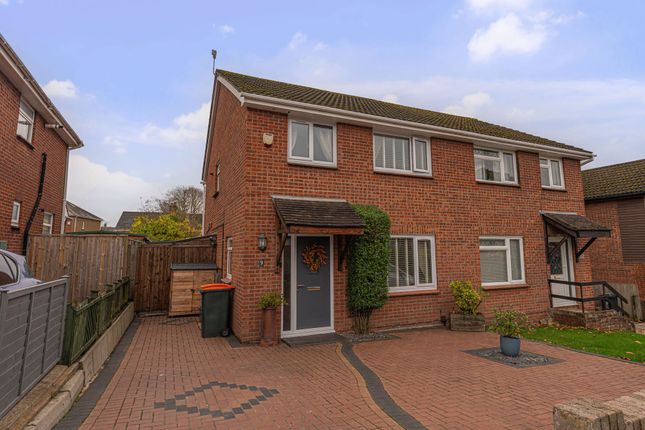 Lundy Drive, St. Julians, NP19 3 bed semi