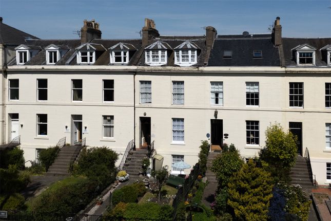 6 bedroom terraced house for sale