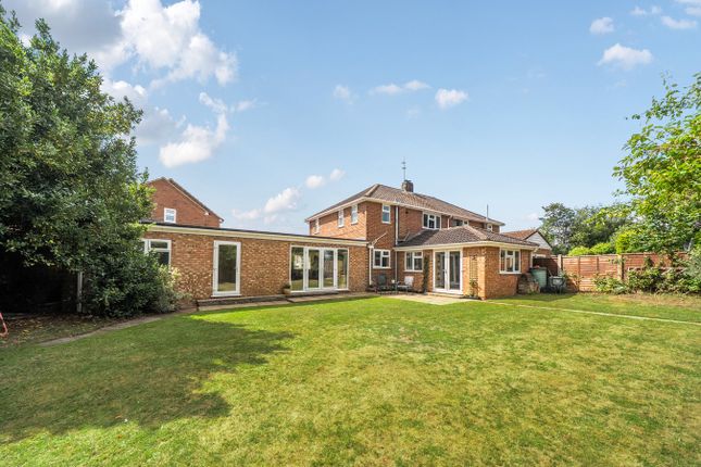 Cheney Close, Toddington, LU5 4 bed semi