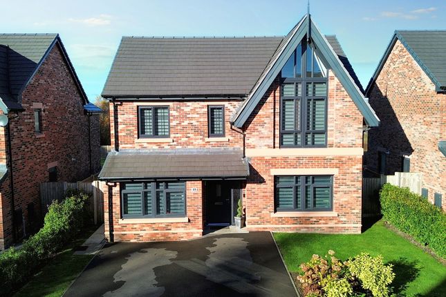 Holcombe Grove, Whitefield, M26 4 bed detached house for sale