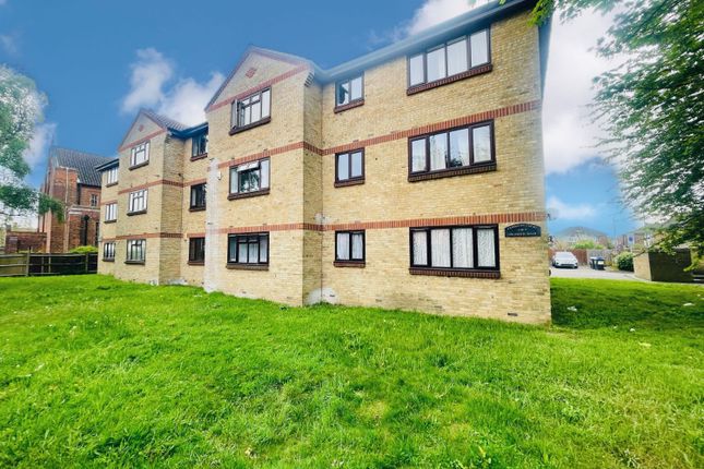Flat 5 Cloisters Court, 174 Erith... 1 bed flat for sale