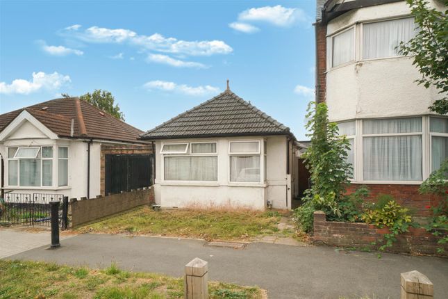 Eton Avenue, Wembley 3 bed detached bungalow for sale