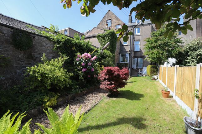 Marine Road Central, Morecambe 6 bed terraced house for sale