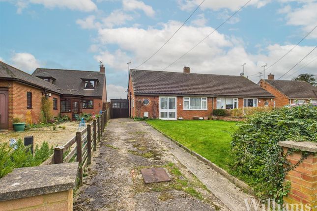 2 bedroom semi-detached bungalow for sale