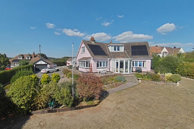 4 bed detached house