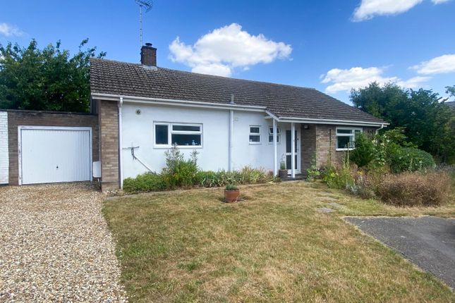 Trinity Close, Haslingfield, Cambridge 3 bed detached bungalow for sale