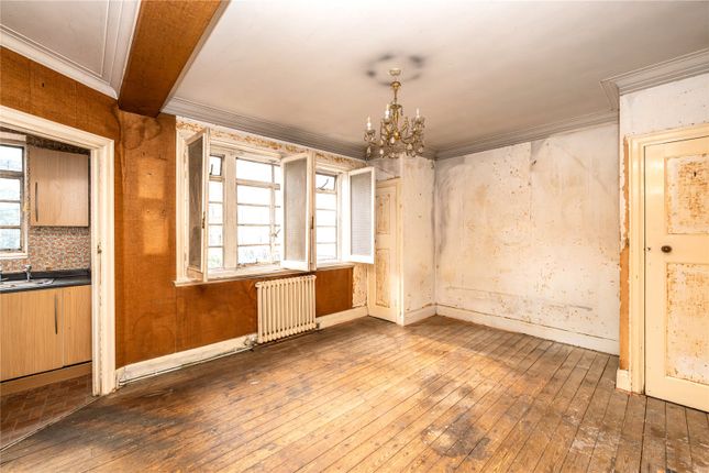 Vicarage Court, Kensington W8 Studio for sale