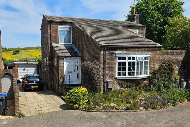 Lesser Foxholes Shoreham 3 bed detached house for sale