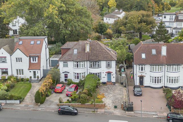 Wickham Chase, West Wickham, BR4 4 bed semi