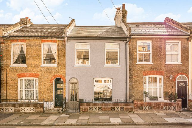 3 bed terraced house