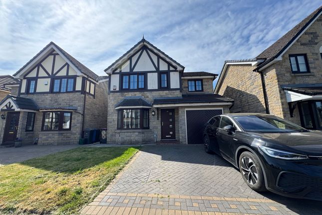 Highclove Lane, Manchester M28 3 bed detached house for sale