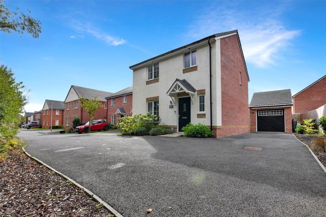 Tawcroft Way, Barnstaple, Devon, EX31 3 bed detached house for sale
