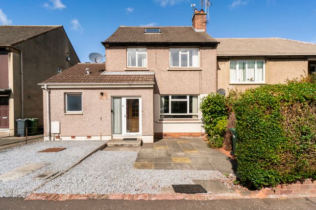 4 Orchard Brae Gardens West... 3 bed semi
