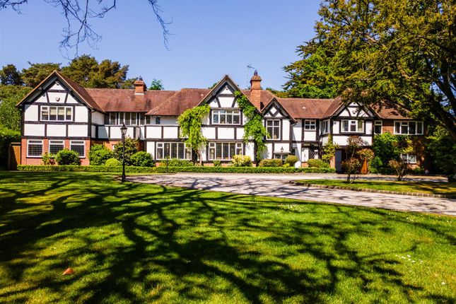7 bedroom detached house for sale