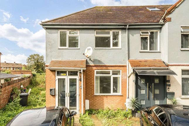 Hall Road, Isleworth TW7 3 bed end of terrace house for sale