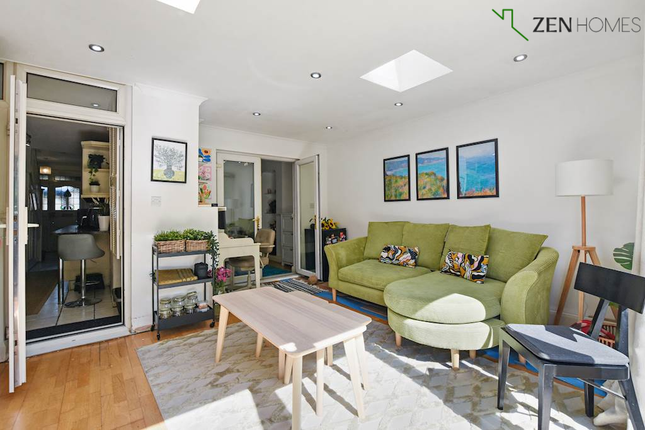 Great Cambridge Road, London N18 3 bed terraced house for sale