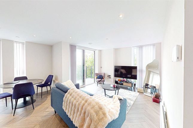 Manchester M15 2 bed apartment for sale
