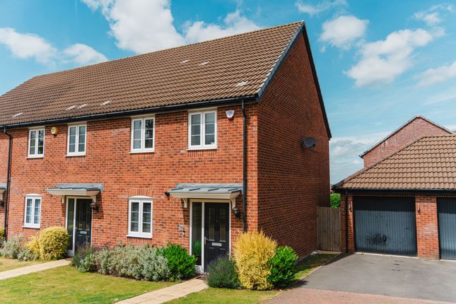 Todmorden Close, Hamilton, LE5 3 bed house for sale
