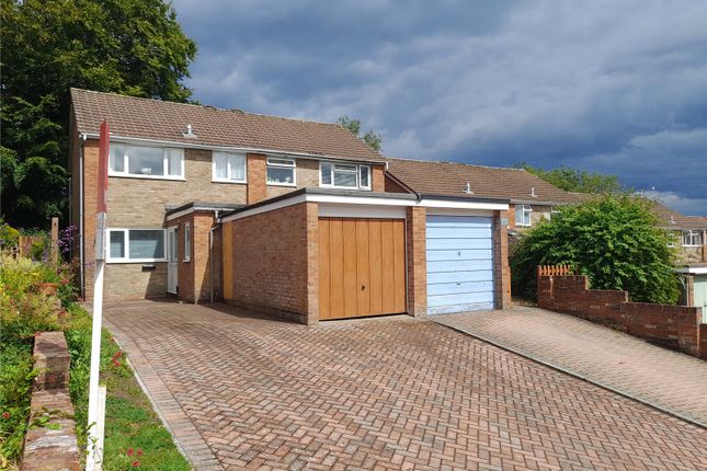 Chestnut Close, Alton, Hampshire, GU34 3 bed semi