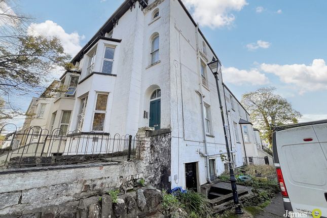 Wordsworth Avenue, Cardiff (JD) CF24 2 bed ground floor flat for sale