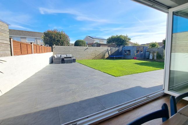 4 bedroom detached bungalow for sale