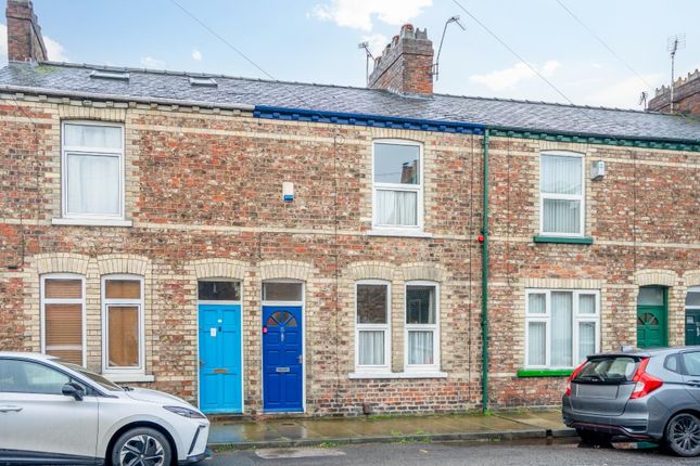 Howe Street, York 2 bed terraced house for sale