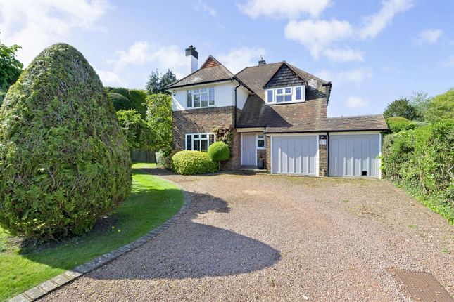 Boxgrove Avenue, Guildford 4 bed detached house for sale