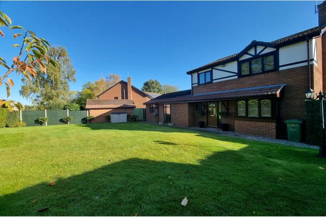 3 bed detached house