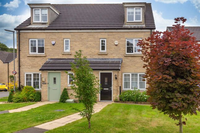 4 bedroom semi-detached house for sale